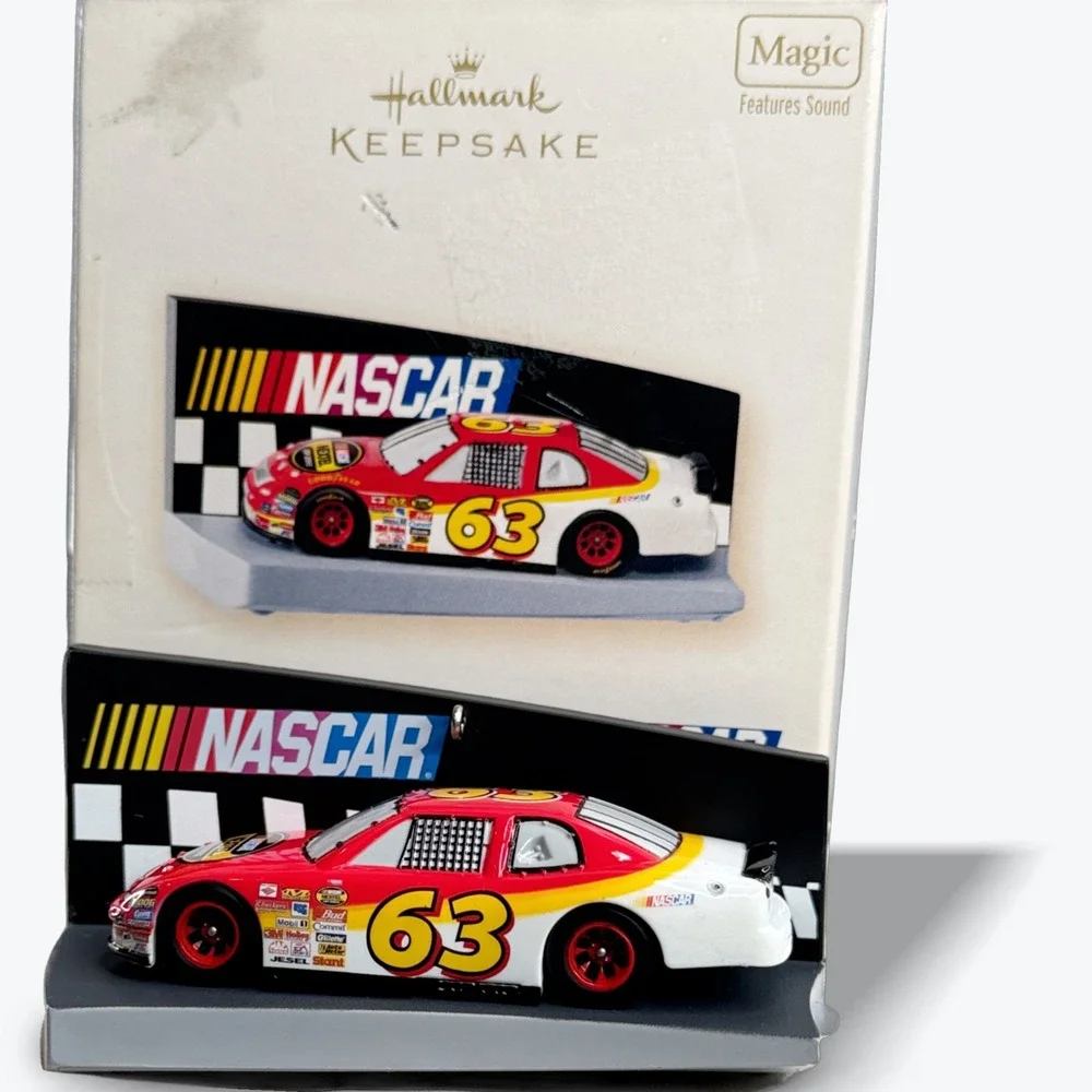 Hallmark Keepsake‎ NASCAR The Race Is On Magic Sound Christmas Ornament 2007